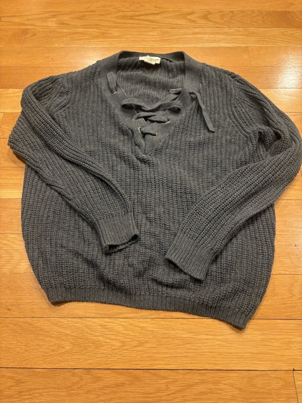 If it were me Size Small (S) Women's Gray Pullover Sweater with Lace-Up Detail L